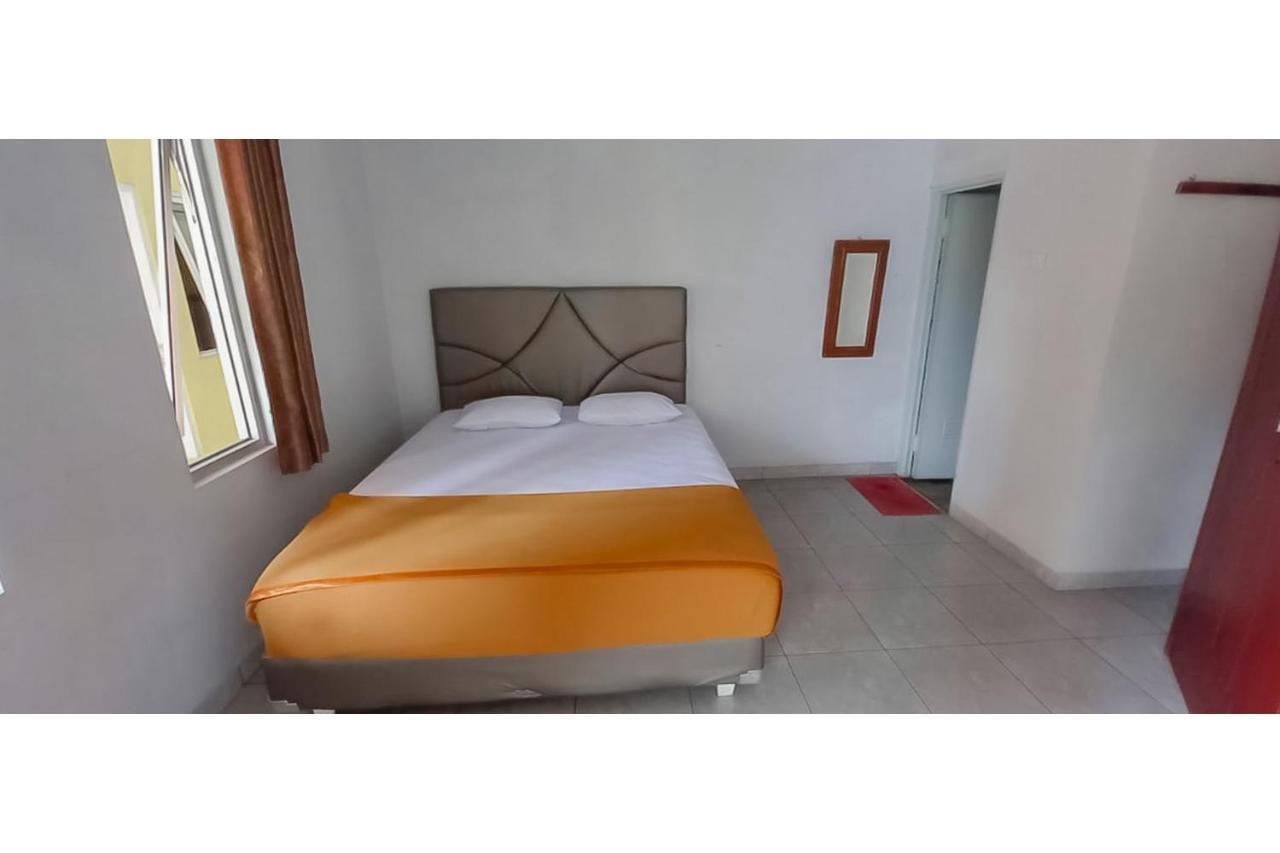 Hotel Sri Indrawati Puncak Mitra Reddoorz Bogor Exterior foto